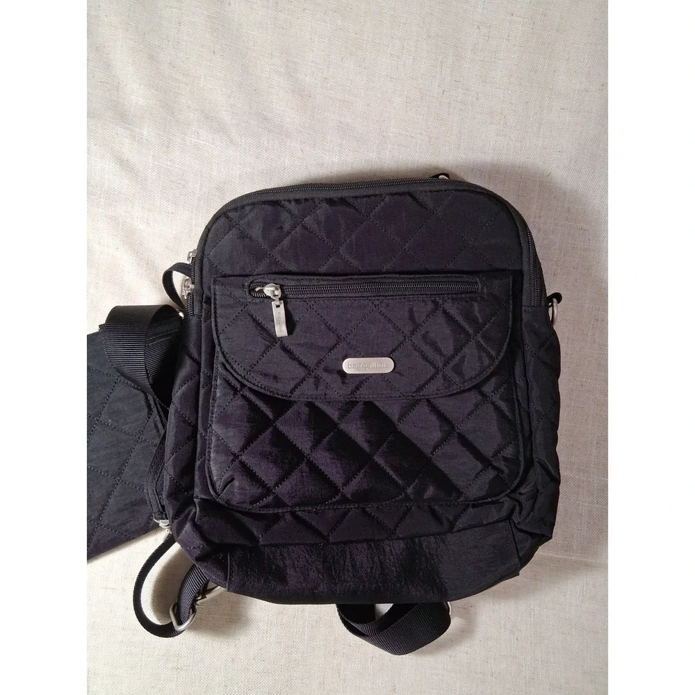 Baggallini Quilted Nylon‎ Backpack Black Travel Bag with Matching Wristlet Pouch